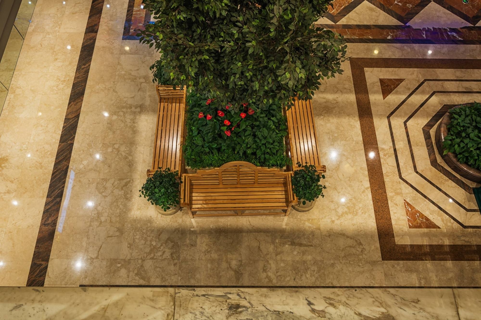 Doğal Taş Zeminlerin Ömrü Nasıl Uzatılır?